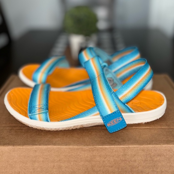 Keen Women’s strappy sandal - Picture 2 of 5